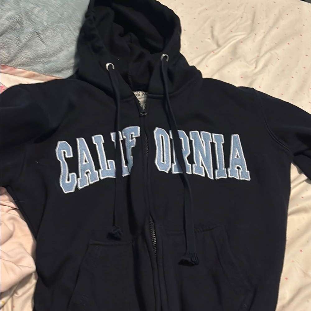 California Black Hoodie Sweater